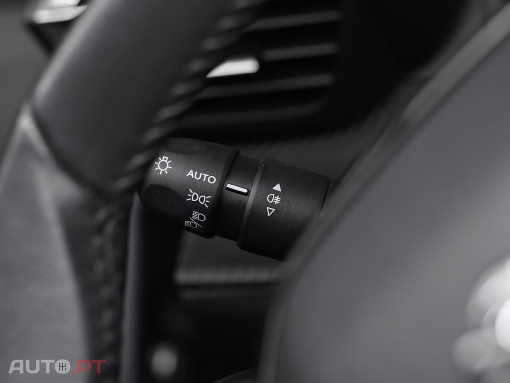 Peugeot 2008 1.2 PureTech Active