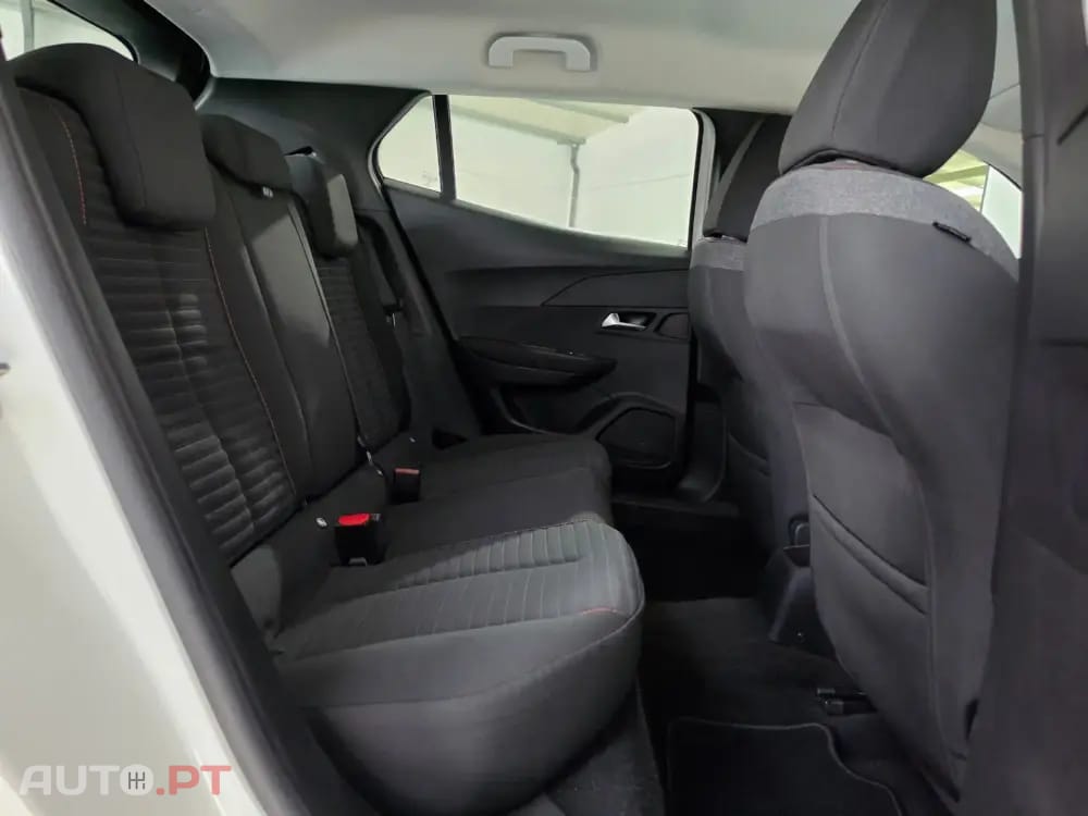 Peugeot 2008 1.5 BlueHDi Active Pack