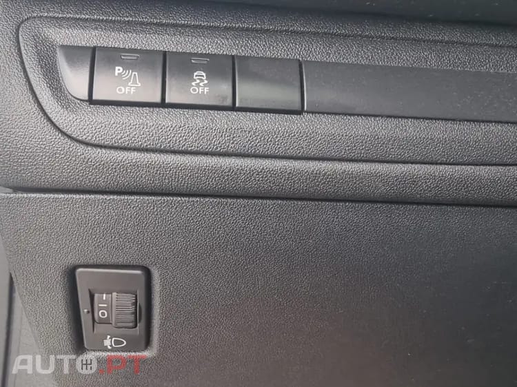 Peugeot 208 1.6 THP GTi