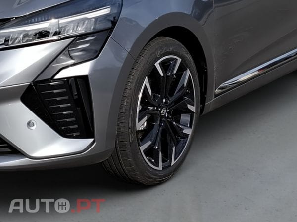 Renault Clio TCe 100 Bi-Fuel Techno