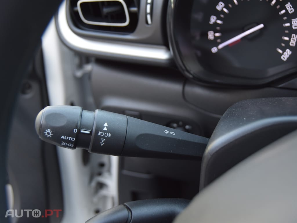 Citroen C3 1.2 PureTech C-Series