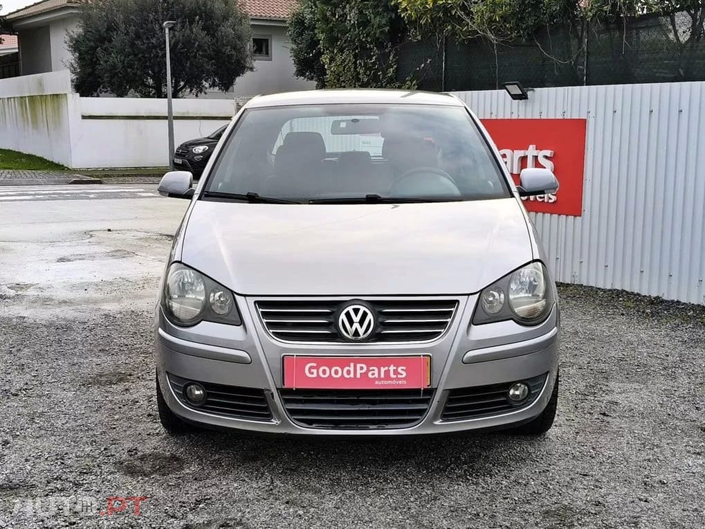 Volkswagen Polo 1.4 TDi Trendline — fotografia 11