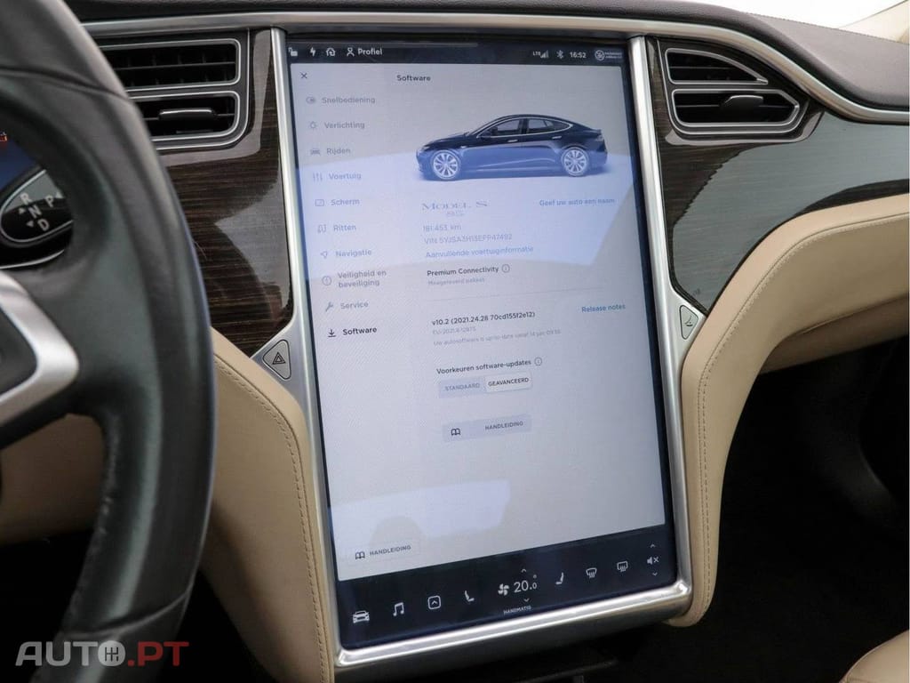 Tesla Model S 85