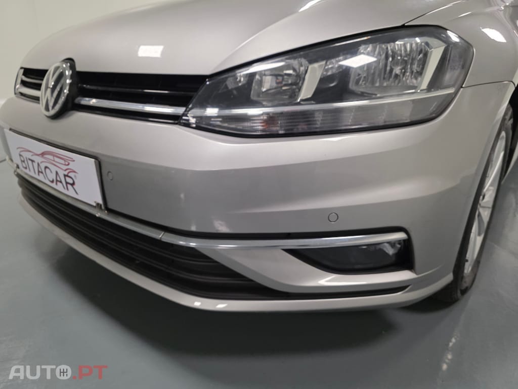 Volkswagen Golf 1.6 TDI Confortline