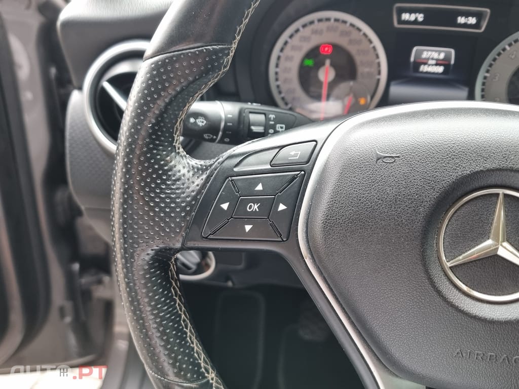 Mercedes-Benz A 180 Dynamic Edition