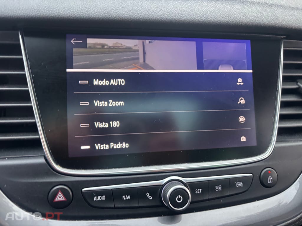 Opel Grandland (X) 1.2 T Design & Tech AT