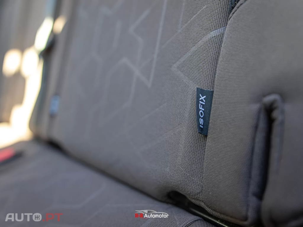 Peugeot 2008 1.2 VTi Active