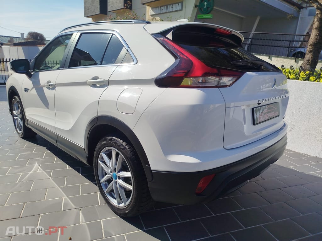 Mitsubishi Eclipse Cross 2.4 PHEV eMotion