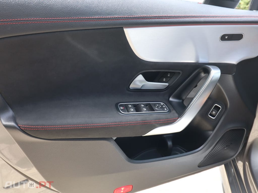 Mercedes-Benz CLA 180 d Shooting Brake AMG Line