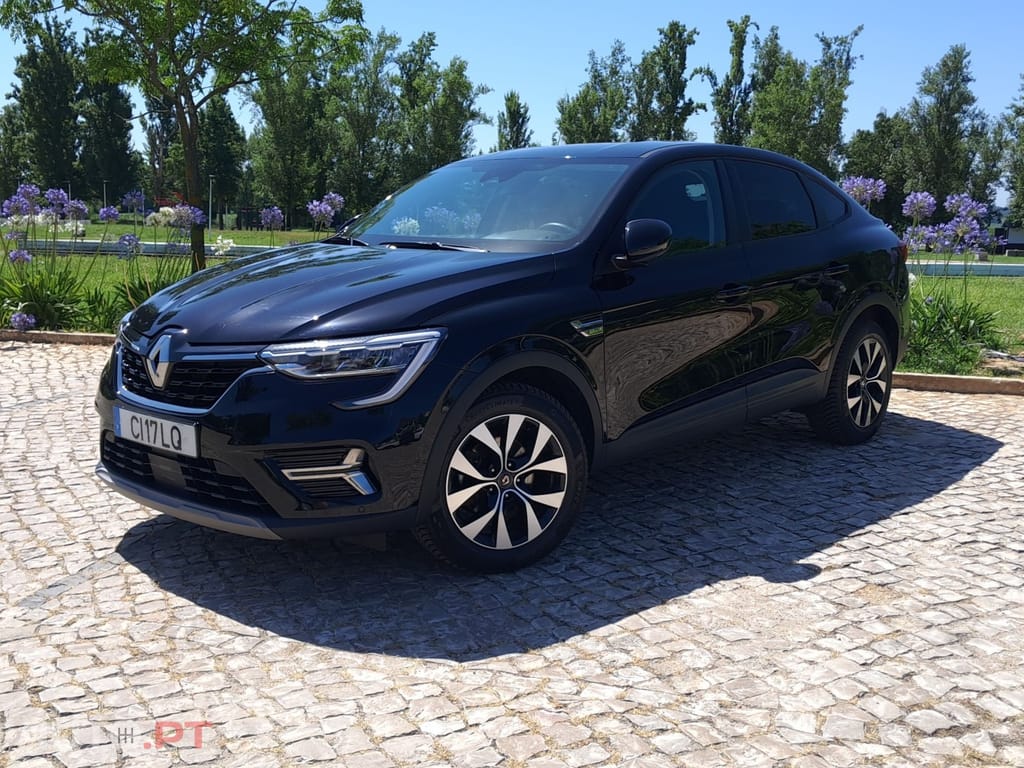 Renault Arkana 1.6 E-Tech Business