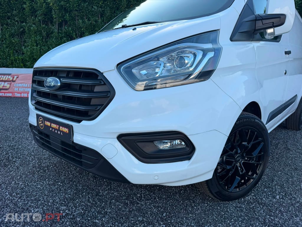 Ford Transit Custom LONGA