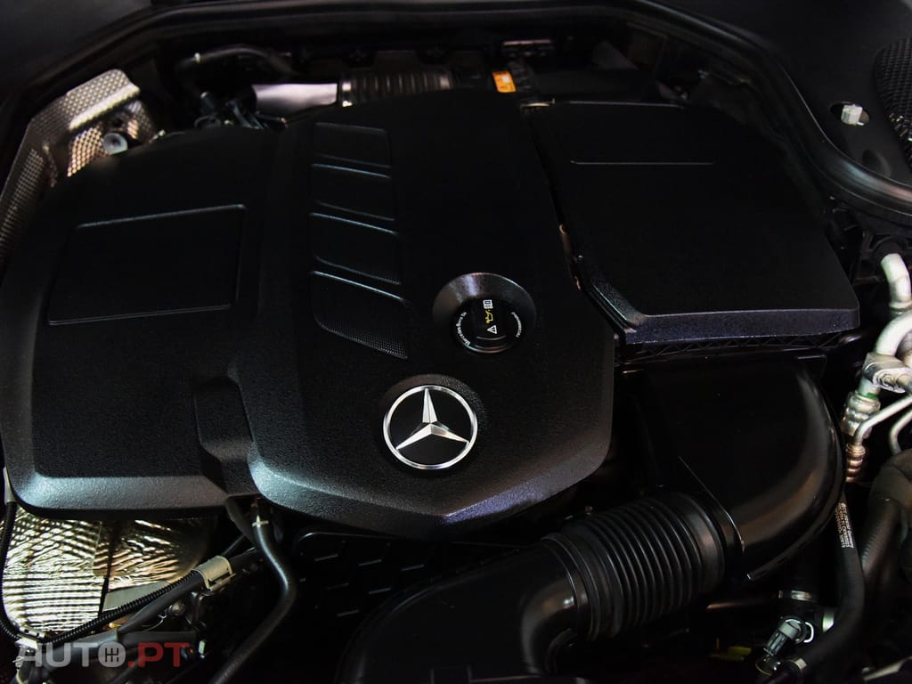 Mercedes-Benz E 300 de Avantgarde