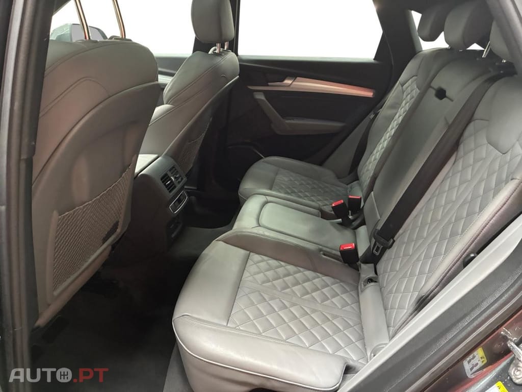 Audi Q5 50 TFSIe quattro S line S tronic