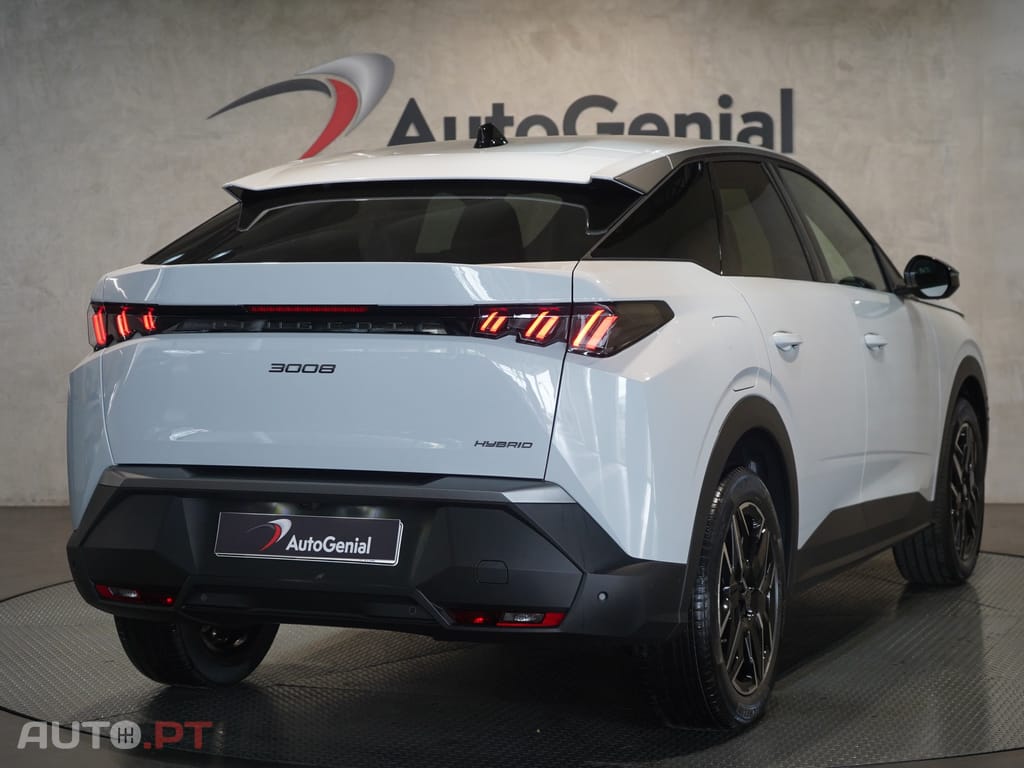 Peugeot 3008 1.2 Hybrid Allure e-DCS6