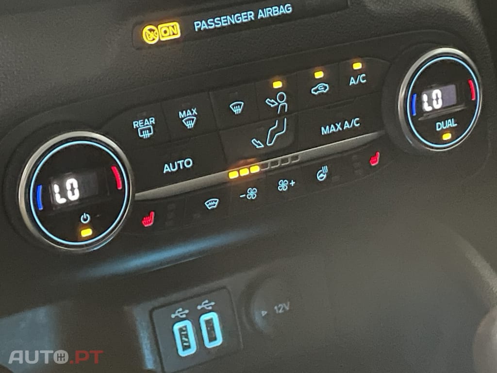 Ford Focus 1.0 EcoBoost CONNECTED