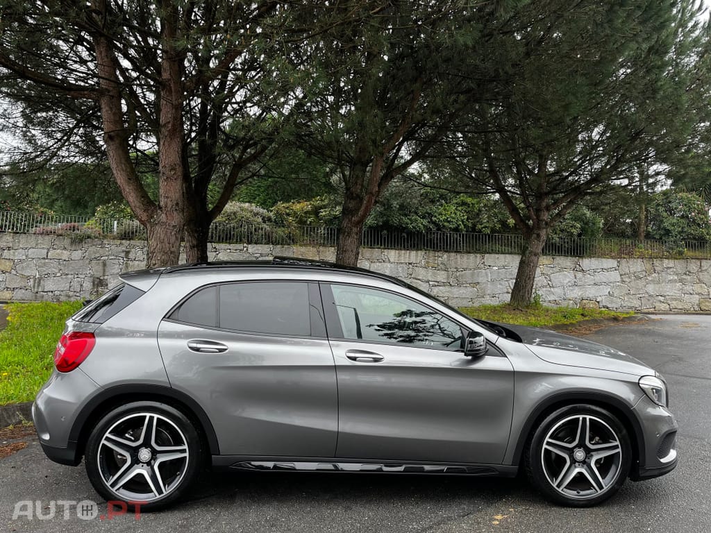 Mercedes-Benz GLA 220 Automático