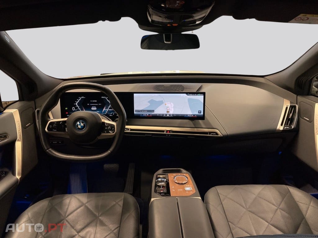 BMW iX I.V.A DEDUTIVEL 50 xDrive Sport 