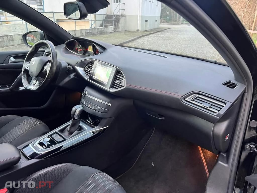 Peugeot 308 SW 1.2 PureTech GT Line EAT6