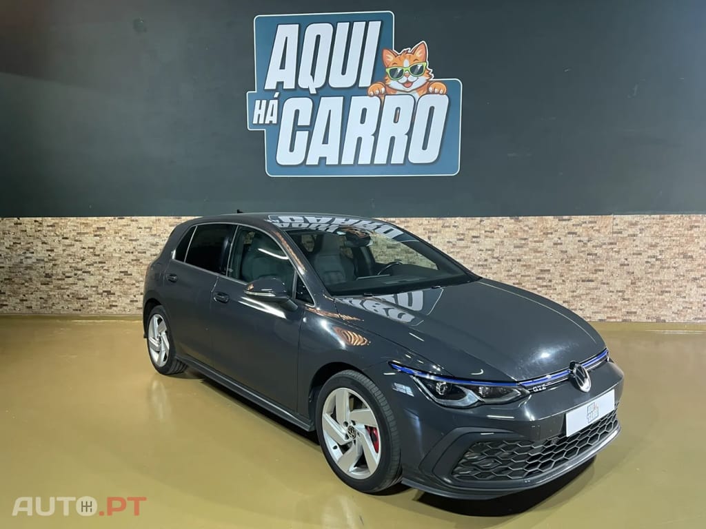 Volkswagen Golf VIII 1.4 GTE Plug-in Hybrid