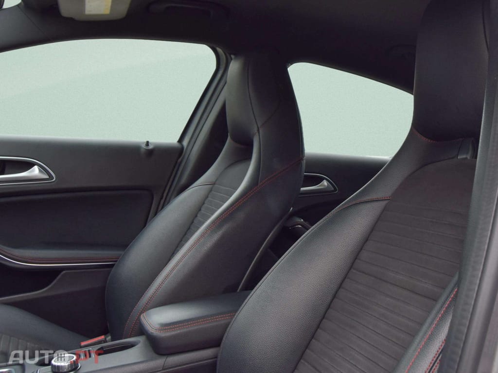 Mercedes-Benz A 180 CDi BlueEfficiency AMG Line