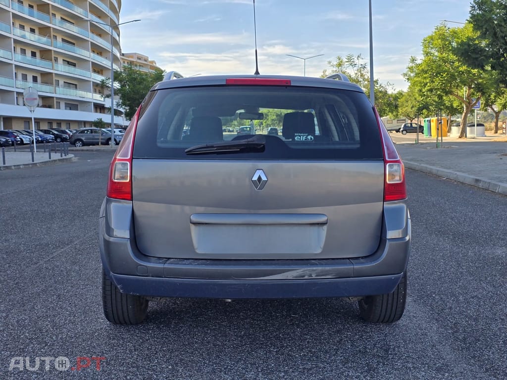Renault Mégane Break 1,5 DCI Autentique sw M6