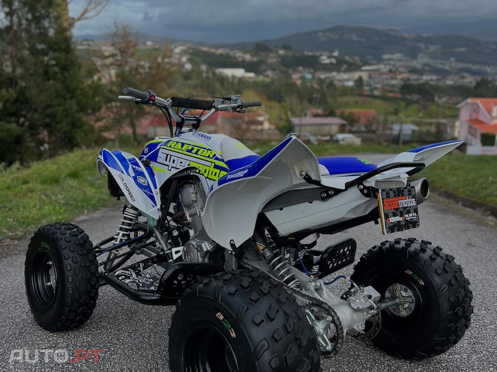 Yamaha YFM Yamaha  Raptor 700