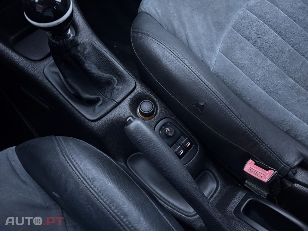 Peugeot 206 1.4 16V XS