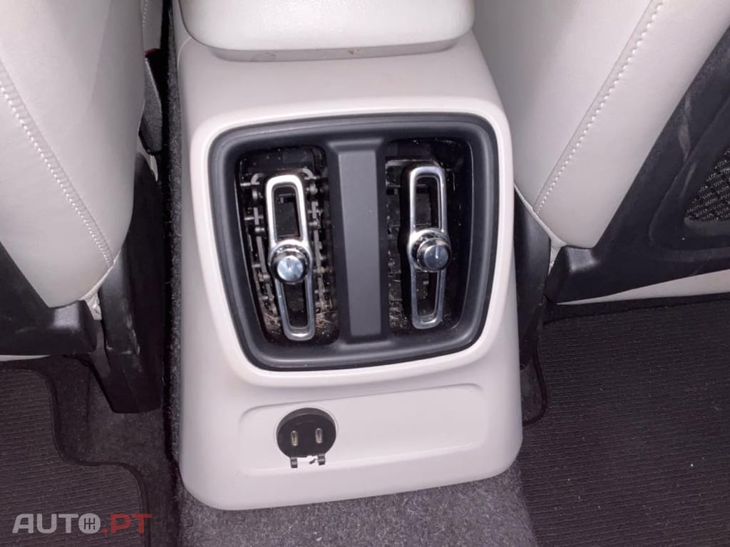 Volvo XC40 1.5 T5 PHEV Inscription