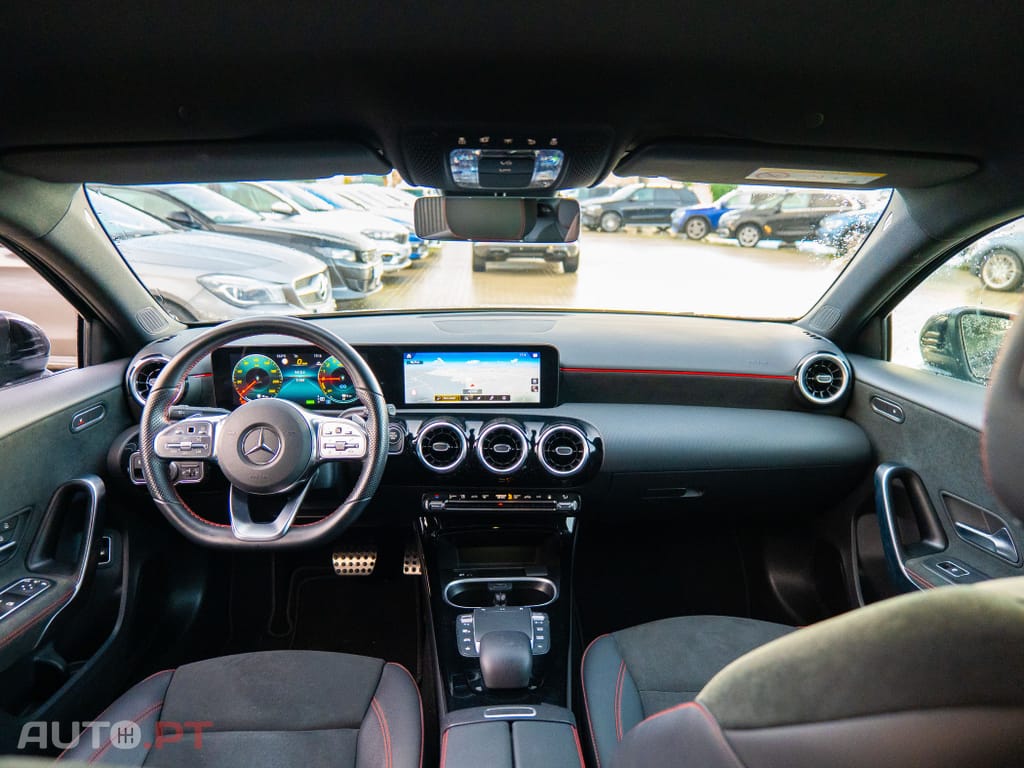 Mercedes-Benz A 250 e 8G-DCT AMG Line