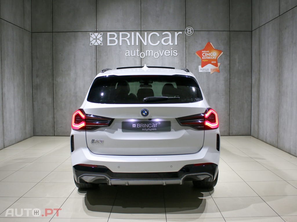 BMW iX3 M Sport Impressive