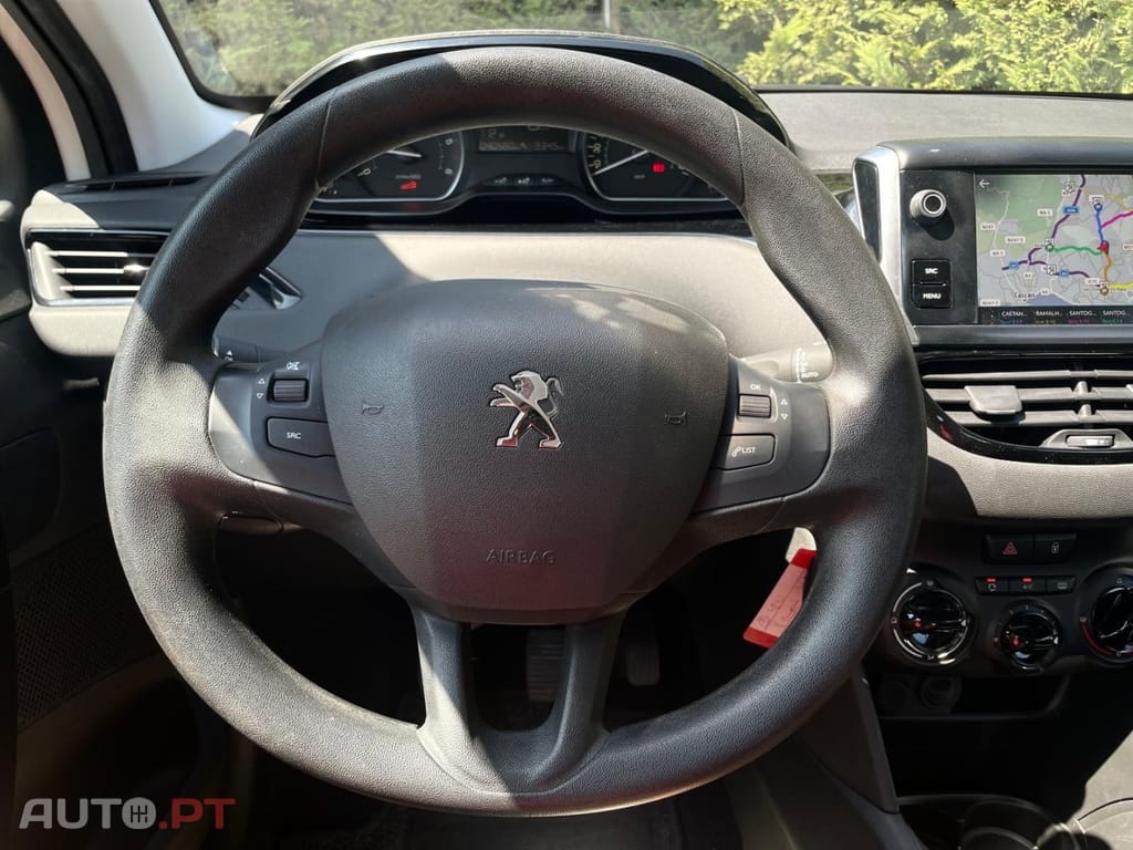 Peugeot 208 1.5 BlueHDi Active