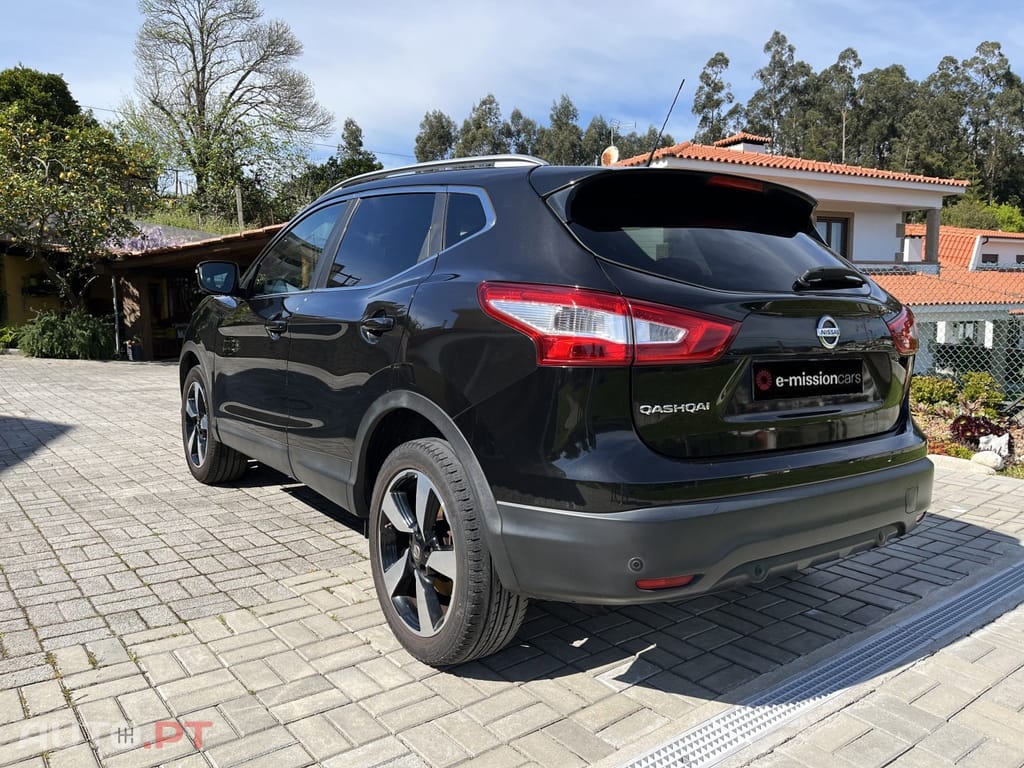 Nissan Qashqai 1.5 dCi N-Connecta 18 RS+PS