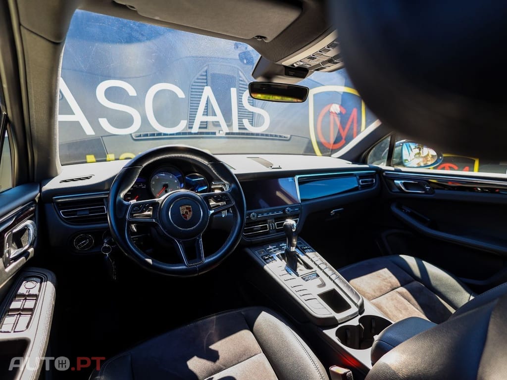 Porsche Macan S