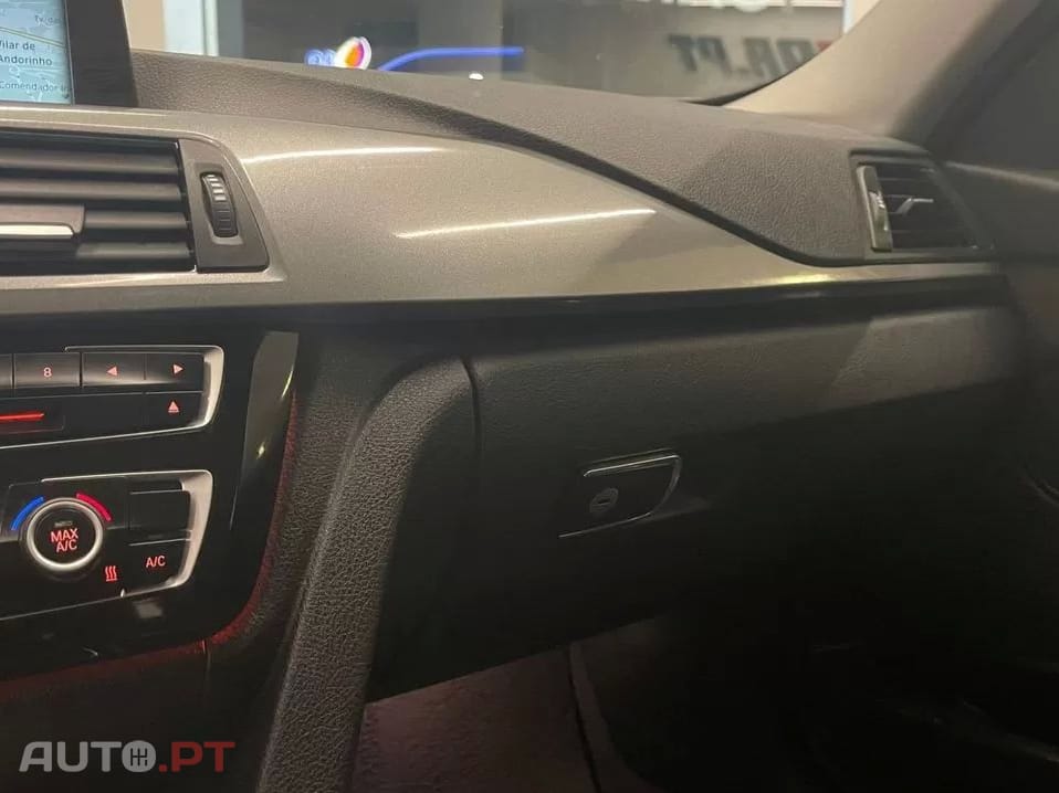 BMW 320 d Touring ED Line Luxury Auto