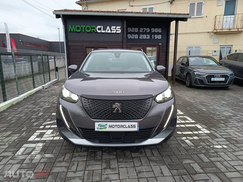 Peugeot 2008 1.2 PureTech Allure Pack EAT8