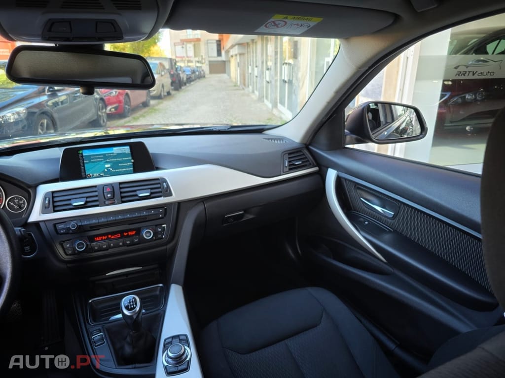 BMW 318 d Touring