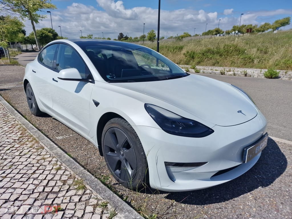Tesla Model 3 Long Range AWD Dual Motor