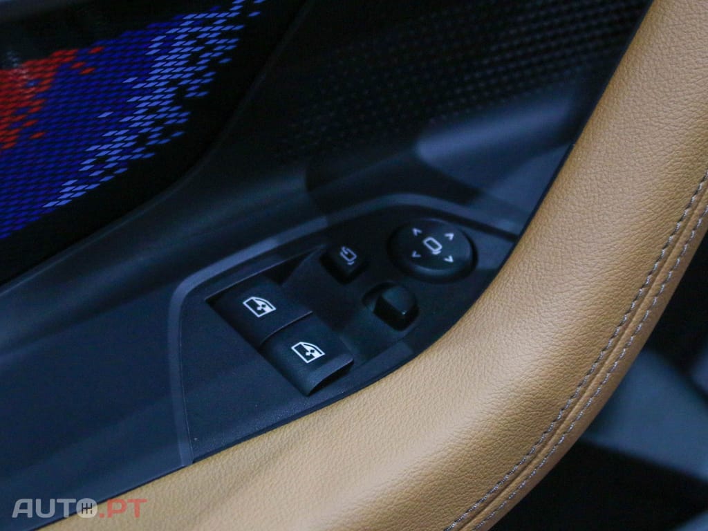 BMW M2 Standard
