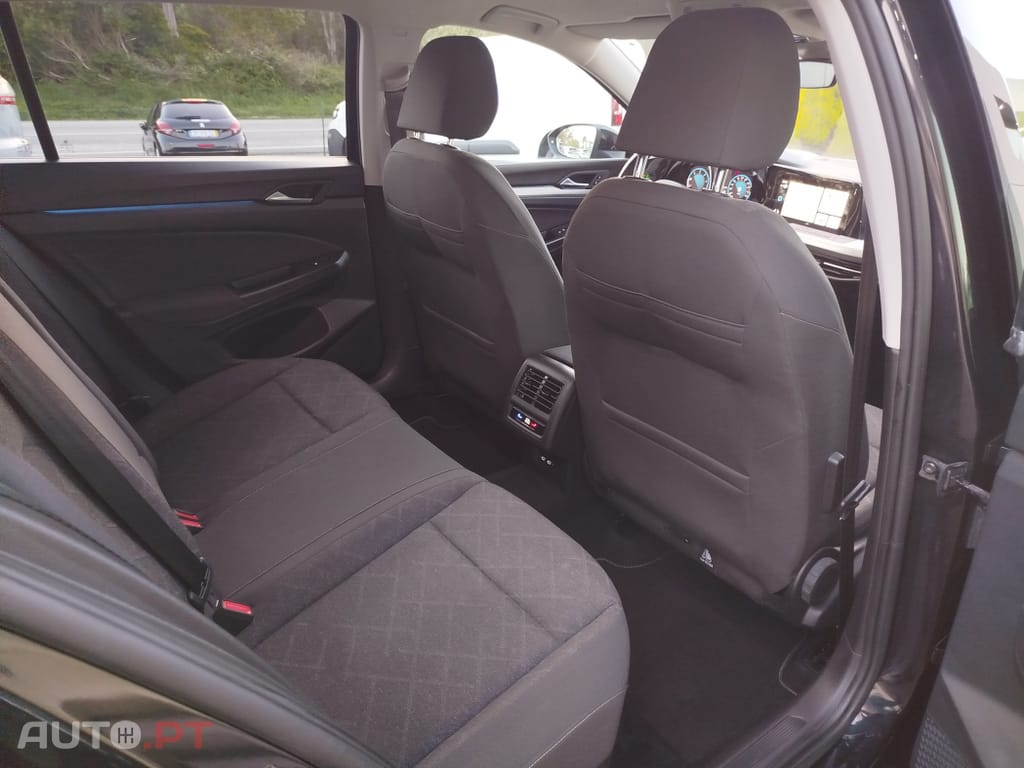 Volkswagen Golf Variant 2.0 TDi Life