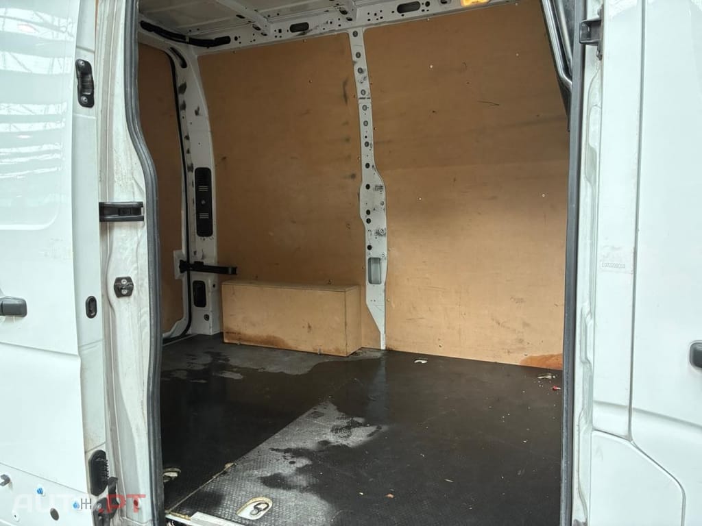 Renault Master 2.3 dCi L1H2 3.3T Grand Confort