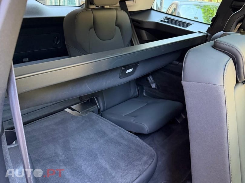 Volvo XC 90 2.0 T8 PHEV Plus Bright AWD — fotografia 30