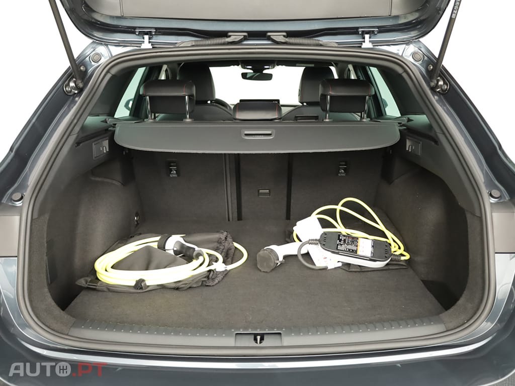 Seat Leon Leon ST 1.5 TSI e-Hybrid FR DSG