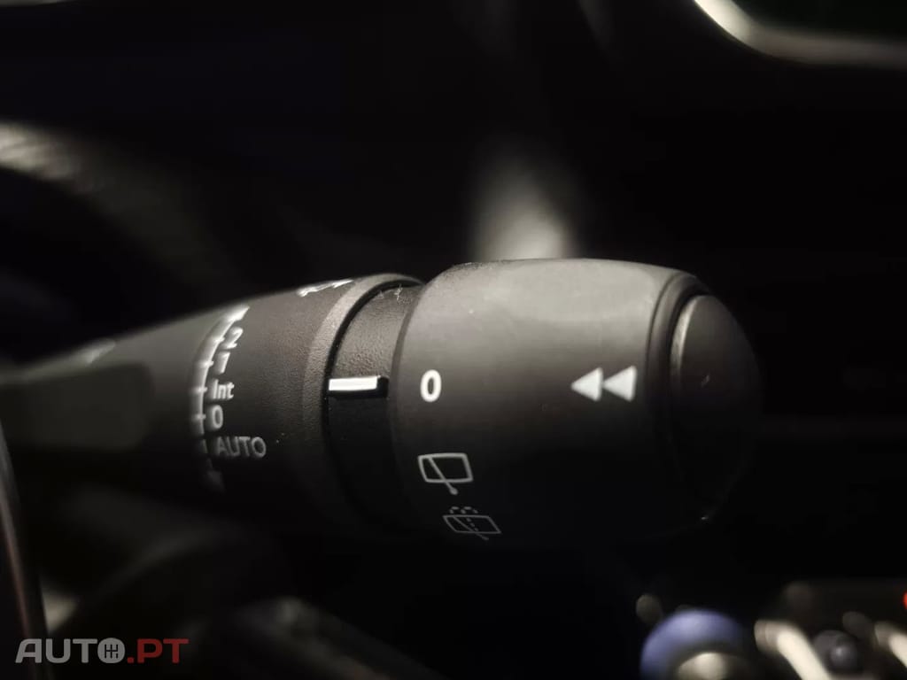 Peugeot 2008 PureTech 130 EAT8 Allure