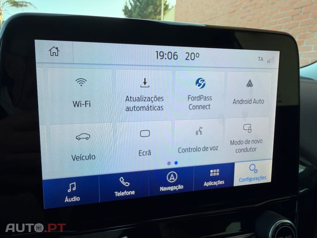 Ford Puma 1.0 EcoBoost Hybrid TITANIUM