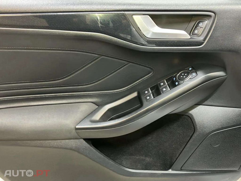 Ford Focus 1.0 EcoBoost ST-Line