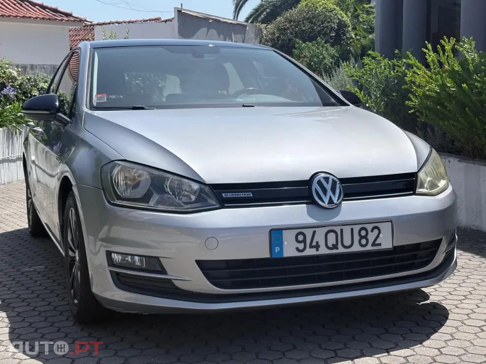 Volkswagen Golf 1.0 TSI Trendline