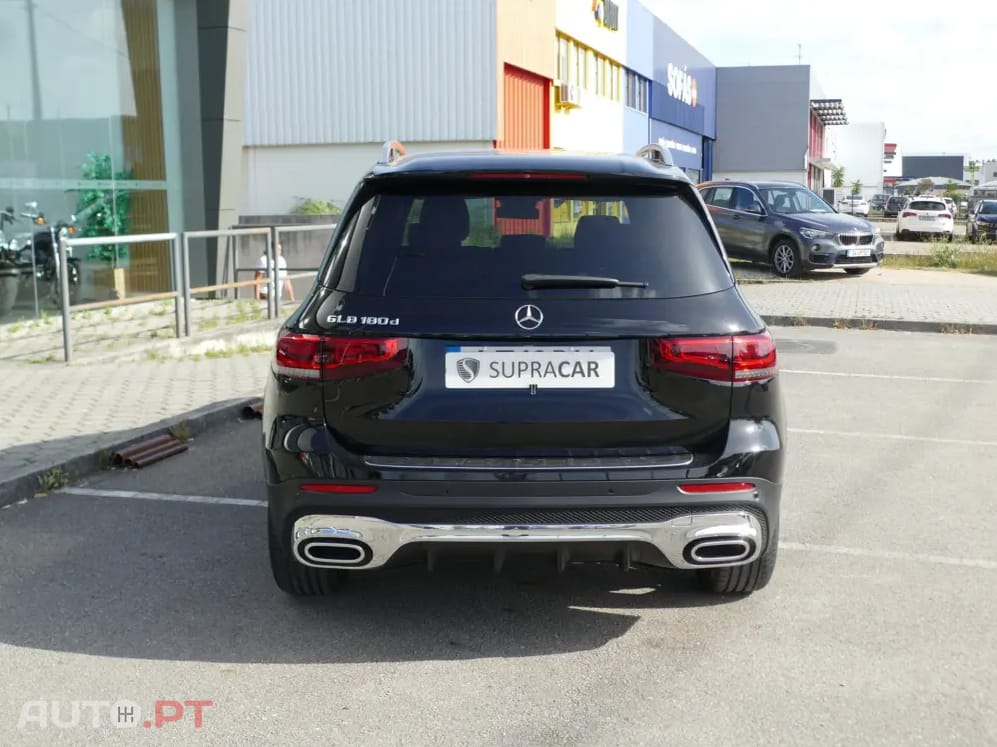 Mercedes-Benz GLB 180 d AMG Line