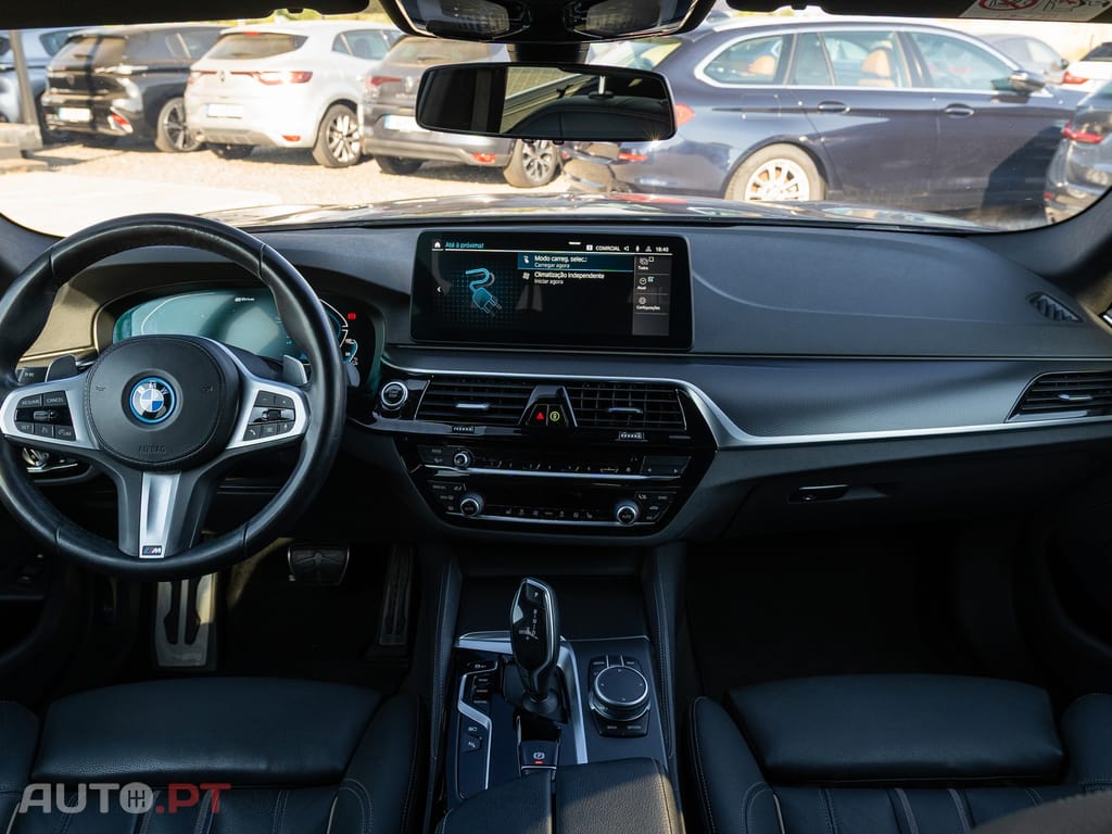 BMW 530 e Pack Desportivo M