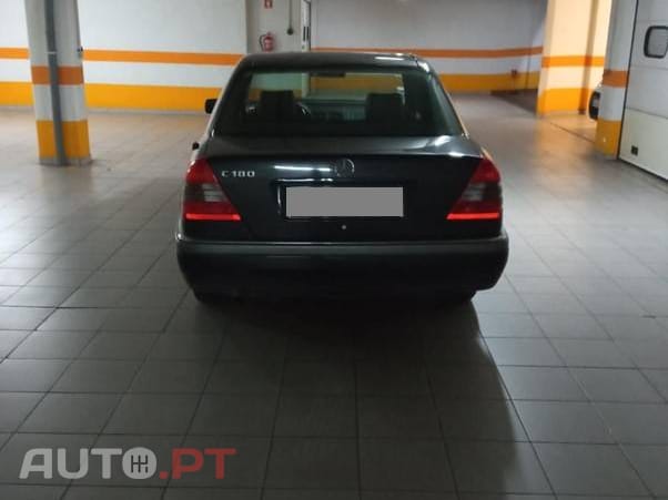 Mercedes-Benz C 180 Elegance
