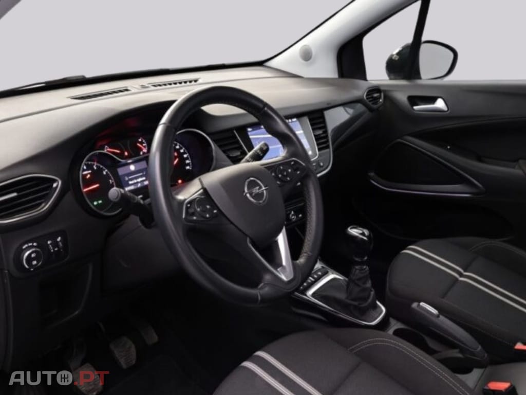 Opel Crossland 1.2 T Design & Tech